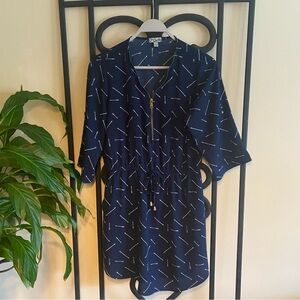 Stylish Navy Blue Top with White Accents